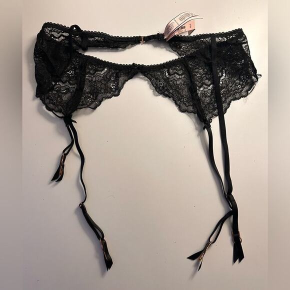Nwt- Victoria secret lace garter belt - Picture 3 of 5